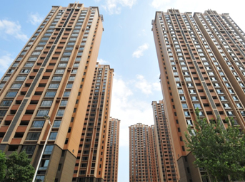 高溫酷署三伏天 齊心協(xié)力保交房