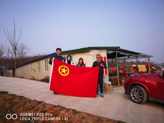 關(guān)愛流浪小動物，愿你我同行——皖投置業(yè)志愿者服務(wù)隊開展關(guān)愛小動物活動